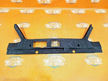 Накладка багажника MERCEDES-BENZ E-класс W124/S124/C124/A124 (1984 - 1997) — Разборка Мерседес