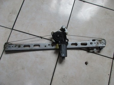 Стеклоподъемник задний правый MERCEDES-BENZ M-класс W163 рестайлинг (2001 - 2005) — Разборка Мерседес