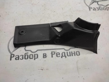 Накладка петли багажника MERCEDES-BENZ R-класс W251 (2005 - 2007) — Разборка Мерседес