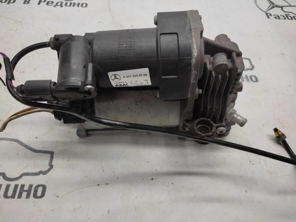 Компрессор пневмоподвески MERCEDES-BENZ R-класс W251 (2005 - 2007) фото 1 — Разборка Мерседес