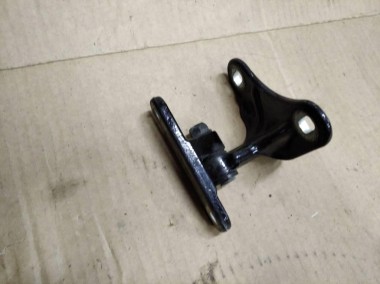 Петля двери MERCEDES-BENZ S-класс W220 (1998 - 2005) — Разборка Мерседес