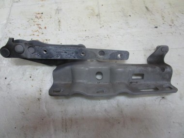 Петля капота MERCEDES-BENZ C-класс W203/S203/CL203 рестайлинг (2004 - 2008) — Разборка Мерседес