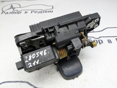 Ручка открытия багажника MERCEDES-BENZ E-класс W211/S211 (2002 - 2006) — Разборка Мерседес