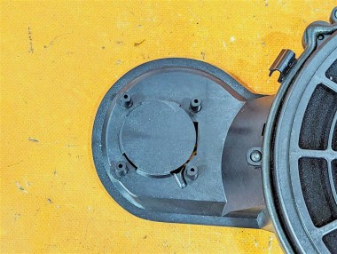 Сабвуфер MERCEDES-BENZ S-класс W220 рестайлинг (2002 - 2005) — Разборка Мерседес