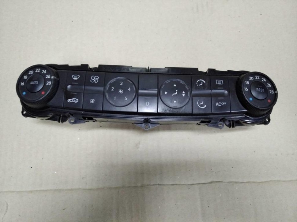 Панель управления климатом MERCEDES-BENZ E-класс W211/S211 (2002 - 2006) фото 1 — Разборка Мерседес