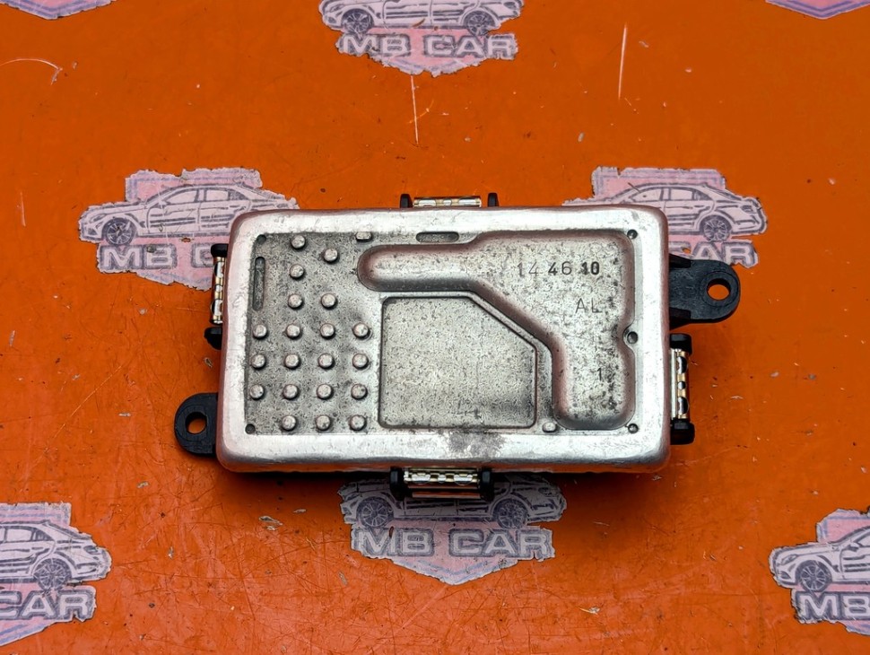 Реле моторчика печки MERCEDES-BENZ C-класс W204/S204 (2006 - 2011) фото 1 — Разборка Мерседес