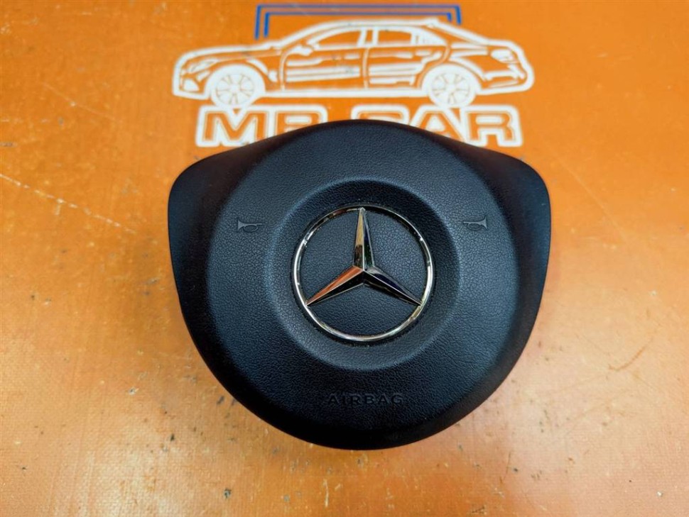Подушка безопасности в руль MERCEDES-BENZ CLS-класс C218/X218 рестайлинг (2014 - 2017) фото 1 — Разборка Мерседес