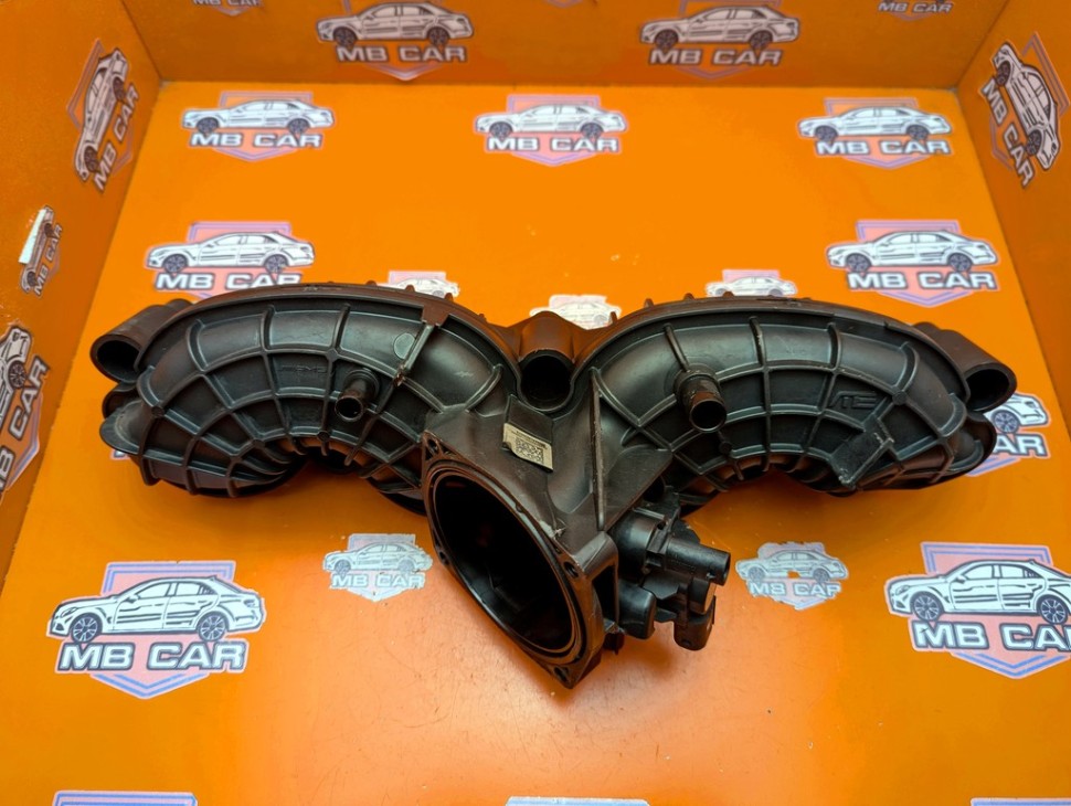 Коллектор впускной MERCEDES-BENZ A-класс AMG W176 (2013 - 2015) фото 1 &mdash; Разборка Мерседес