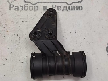 Патрубок интеркулера MERCEDES-BENZ C-класс W203/S203/CL203 рестайлинг (2004 - 2008) — Разборка Мерседес