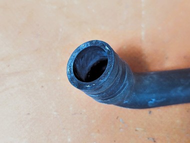 Патрубок ОЖ MERCEDES-BENZ A-класс W168 рестайлинг (2001 - 2004) &mdash; Разборка Мерседес