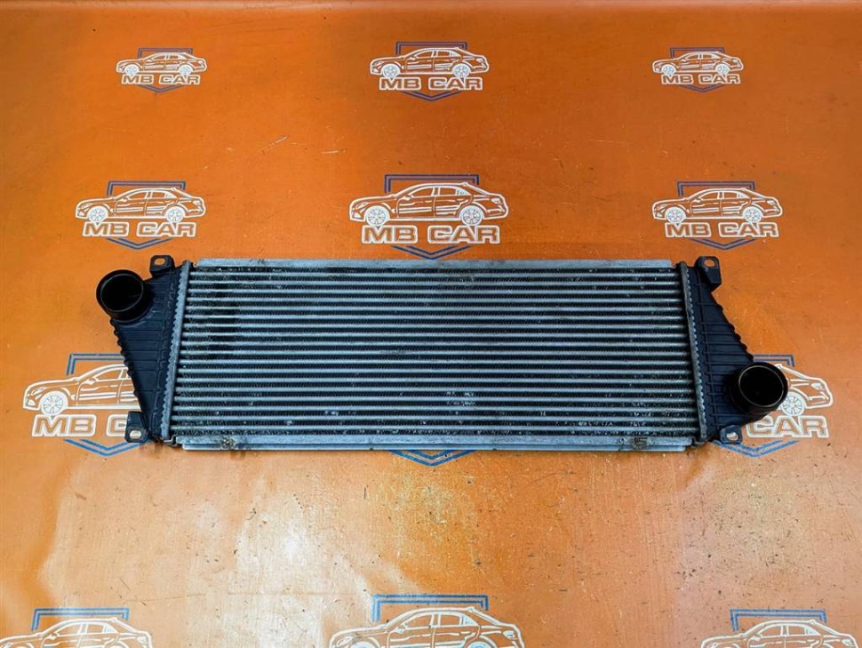 Интеркулер MERCEDES-BENZ Sprinter W901-905 (1995 - 2006) фото 1 — Разборка Мерседес