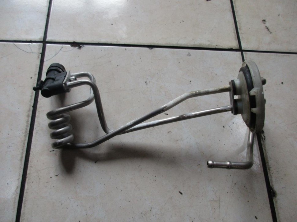 Подогреватель бачка омывателя MERCEDES-BENZ C-класс W204/S204/С204 рестайлинг (2011 - 2015) фото 1 — Разборка Мерседес