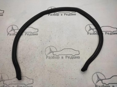 Уплотнитель капота MERCEDES-BENZ Vito W638 (1996 - 2003) — Разборка Мерседес