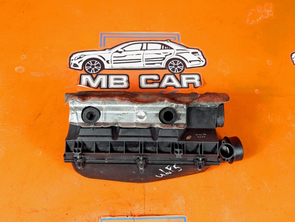 Корпус воздушного фильтра MERCEDES-BENZ M-класс W163 (1997 - 2001) фото 1 &mdash; Разборка Мерседес