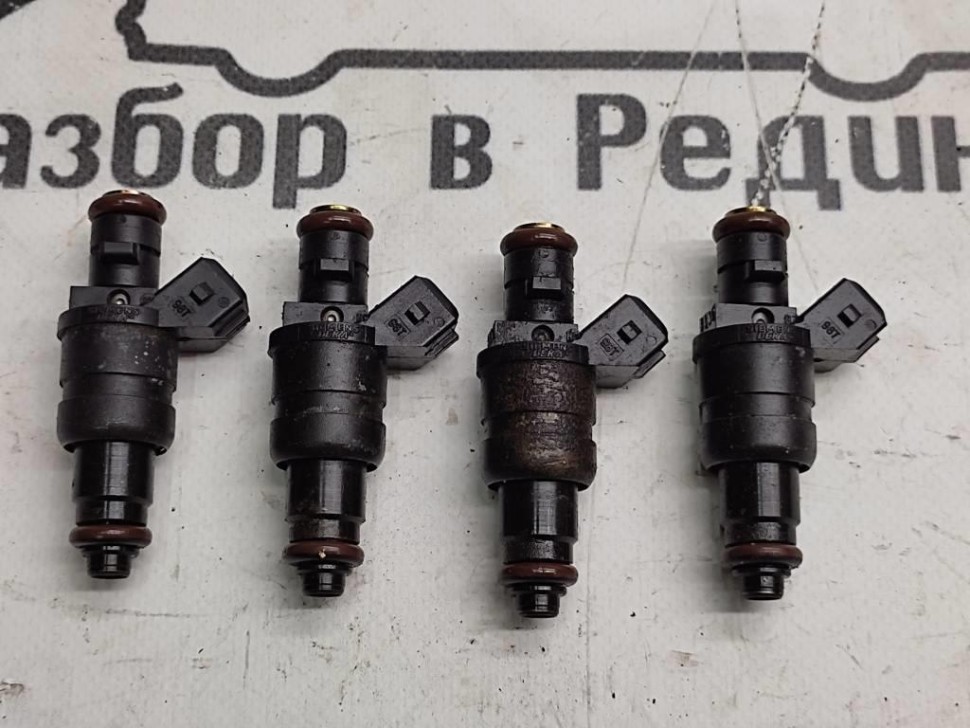 Форсунка БЕНЗИН MERCEDES-BENZ CLK-класс C208/W208 (1997 - 2000) фото 1 — Разборка Мерседес