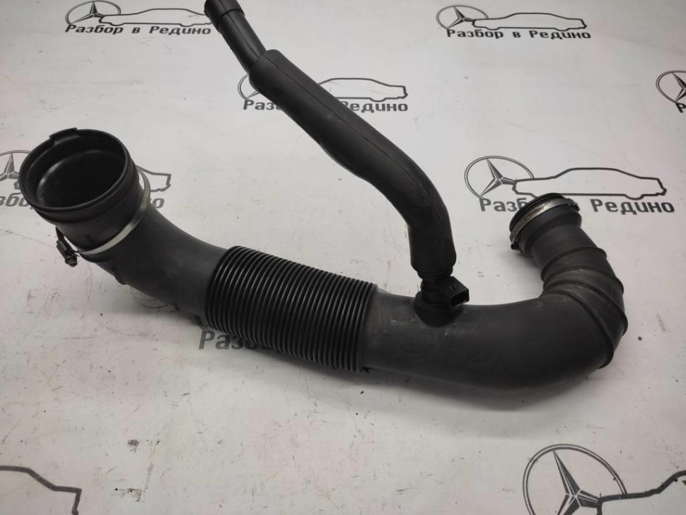 Патрубок воздушный MERCEDES-BENZ Sprinter W906 (2006 - 2019) фото 1 — Разборка Мерседес