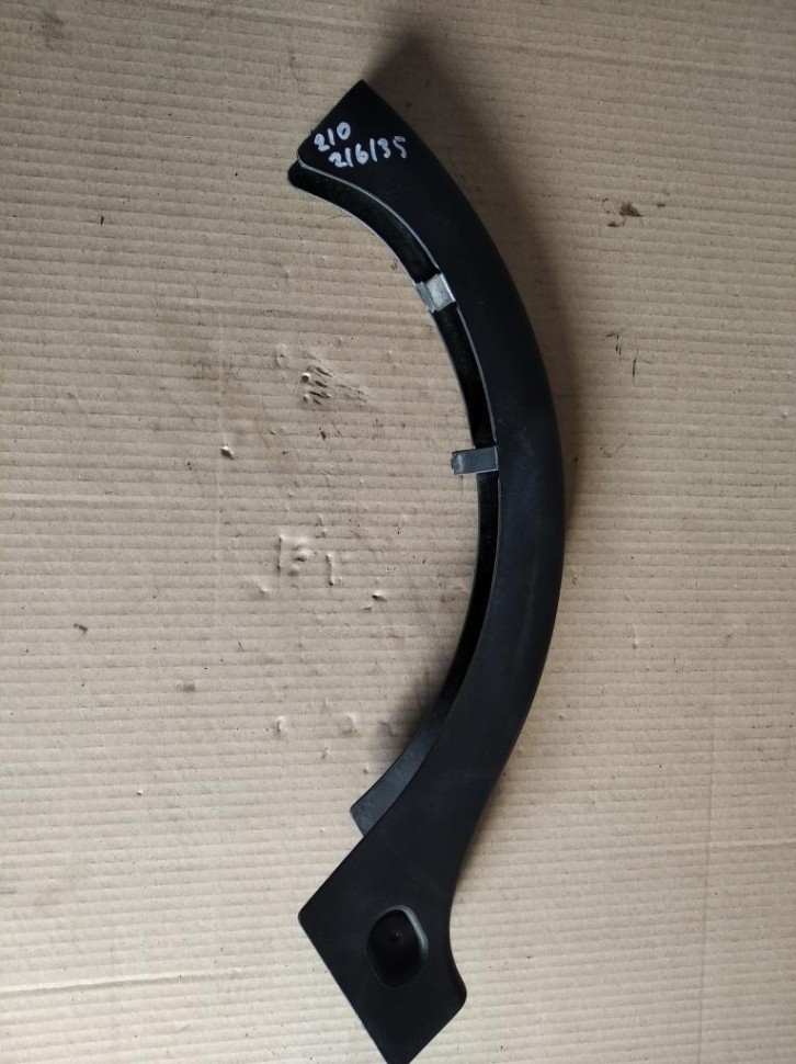 Накладка петли багажника MERCEDES-BENZ E-класс W210/S210 (1995 - 1999) фото 1 — Разборка Мерседес