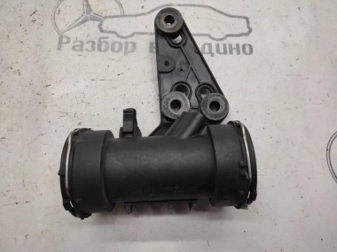 Патрубок интеркулера MERCEDES-BENZ CLK-класс C209/A209 (2002 - 2005) — Разборка Мерседес