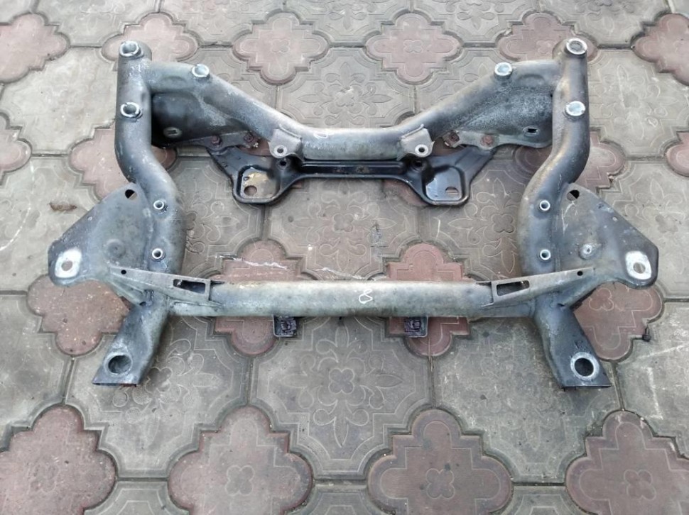 Подрамник передний MERCEDES-BENZ C-класс W204/S204 (2006 - 2011) фото 1 — Разборка Мерседес