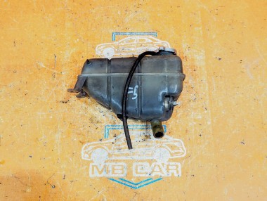 Бачок расширительный MERCEDES-BENZ E-класс W124/S124/C124/A124 (1984 - 1997) — Разборка Мерседес