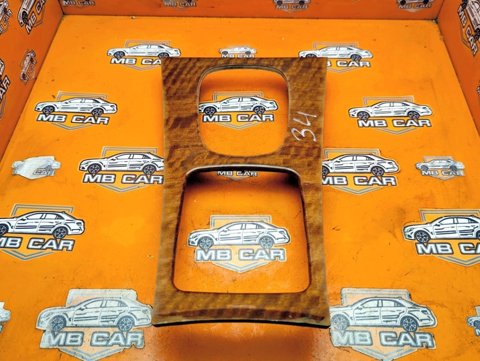 Накладка кулисы МКПП MERCEDES-BENZ C-класс W203/S203/CL203 (2000 - 2004) фото 1 &mdash; Разборка Мерседес