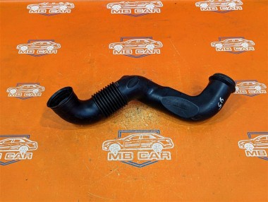 Патрубок воздушный MERCEDES-BENZ Sprinter W901-905 (1995 - 2006) — Разборка Мерседес