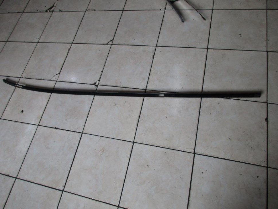 Накладка MERCEDES-BENZ C-класс W204/S204 (2006 - 2011) фото 1 — Разборка Мерседес