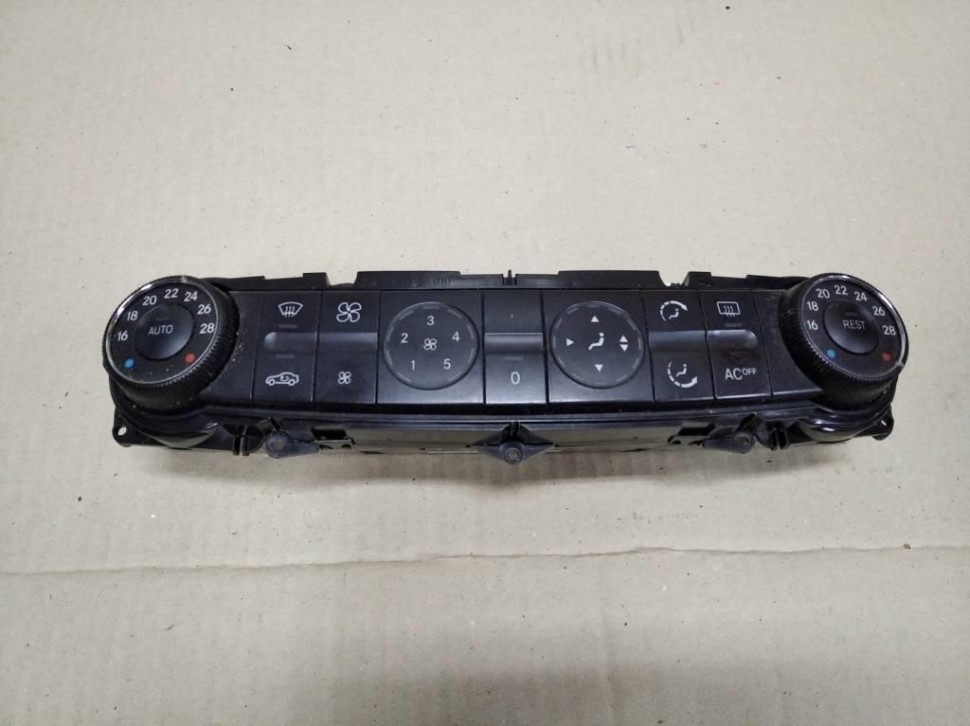 Панель управления климатом MERCEDES-BENZ E-класс W211/S211 (2002 - 2006) фото 1 — Разборка Мерседес
