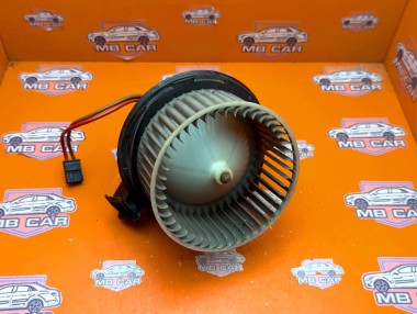 Моторчик печки MERCEDES-BENZ C-класс W204/S204 (2006 - 2011) — Разборка Мерседес