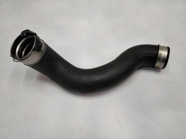 Патрубок интеркулера MERCEDES-BENZ E-класс W212/S212/C207/A207 (2009 - 2013) — Разборка Мерседес