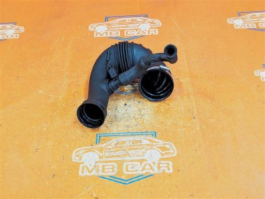 Патрубок воздушный MERCEDES-BENZ C-класс W203/S203/CL203 (2000 - 2004) — Разборка Мерседес