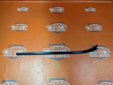 Молдинг лобового стекла MERCEDES-BENZ GLS-класс X166 (2015 - 2019) — Разборка Мерседес