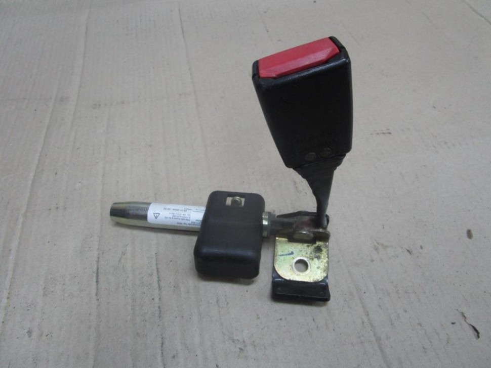 Замок ремня безопасности MERCEDES-BENZ C-класс W203/S203/CL203 рестайлинг (2004 - 2008) фото 1 — Разборка Мерседес