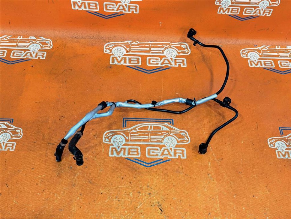 Трубка вентиляции расширительного бака MERCEDES-BENZ GLC-класс X253 (2015 - 2019) фото 1 — Разборка Мерседес