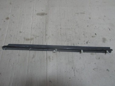 Накладка двери MERCEDES-BENZ C-класс W202/S202 (1993 - 1997) — Разборка Мерседес