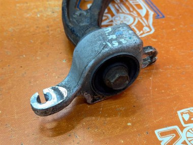 Рычаг передний нижний правый MERCEDES-BENZ R-класс W251 (2005 - 2007) — Разборка Мерседес