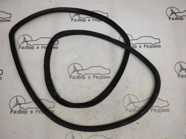 Уплотнитель дверного проема ( на кузове ) MERCEDES-BENZ V-класс W639 (2003 - 2014) — Разборка Мерседес