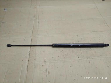 Амортизатор крышки багажника MERCEDES-BENZ Vito W638 (1996 - 2003) — Разборка Мерседес