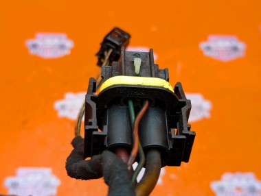 Разъем MERCEDES-BENZ SLK-класс R171 (2004 - 2008) &mdash; Разборка Мерседес