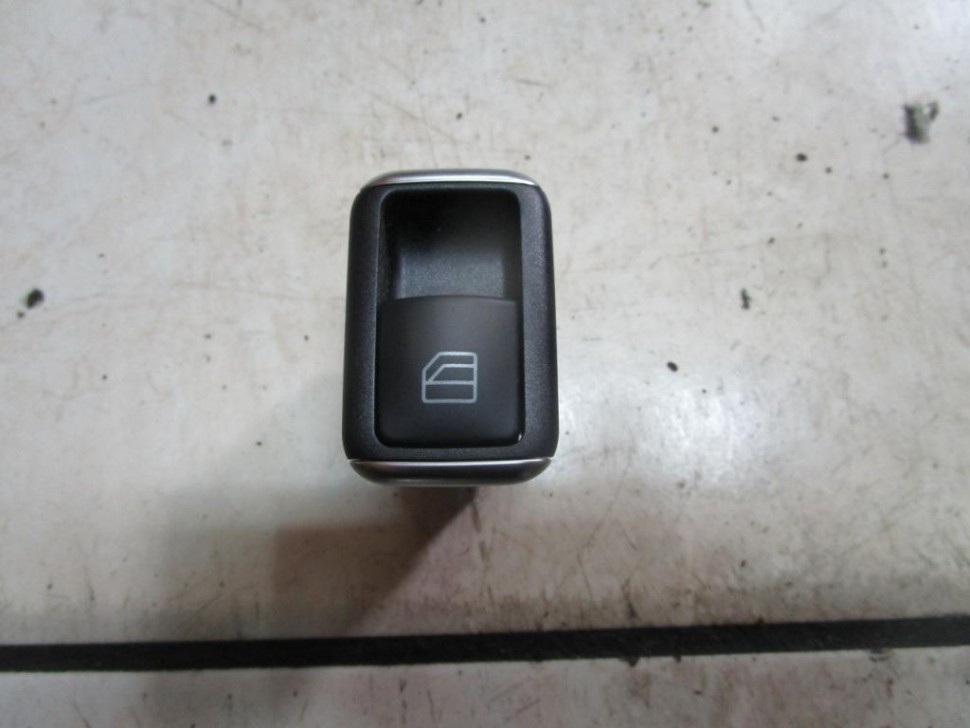 Кнопка стеклоподъемников MERCEDES-BENZ GLE-класс Coupe C292 (2015 - 2019) фото 1 — Разборка Мерседес