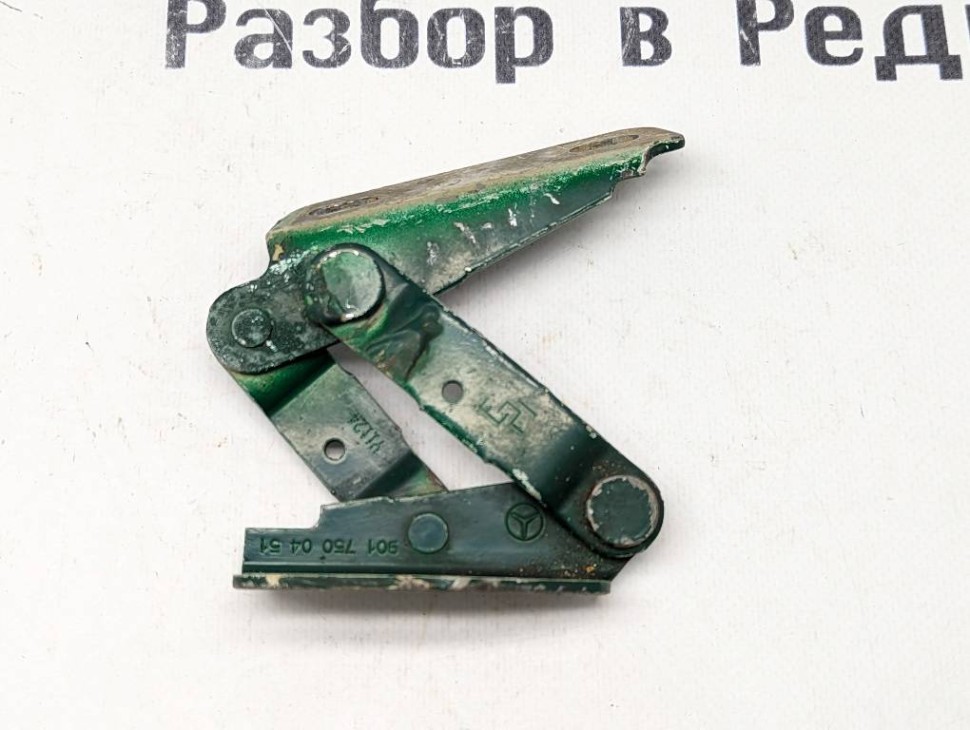 Петля капота MERCEDES-BENZ Sprinter W901-905 (1995 - 2006) фото 1 — Разборка Мерседес