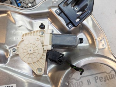 Стеклоподъемник передний левый MERCEDES-BENZ CLS-класс C218/X218 (2010 - 2014) — Разборка Мерседес