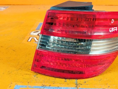 Фонарь задний правый MERCEDES-BENZ B-класс W245 (2005 - 2009) B 180 2.0 CDI CVT (109 л.с.) &mdash; Разборка Мерседес