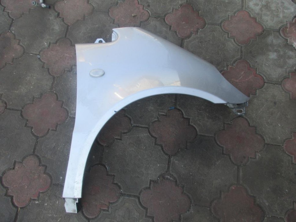 Крыло переднее правое MERCEDES-BENZ A-класс W168 рестайлинг (2001 - 2004) фото 1 — Разборка Мерседес