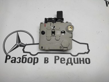 Блок предохранителей MERCEDES-BENZ S-класс W220 рестайлинг (2002 - 2005) — Разборка Мерседес