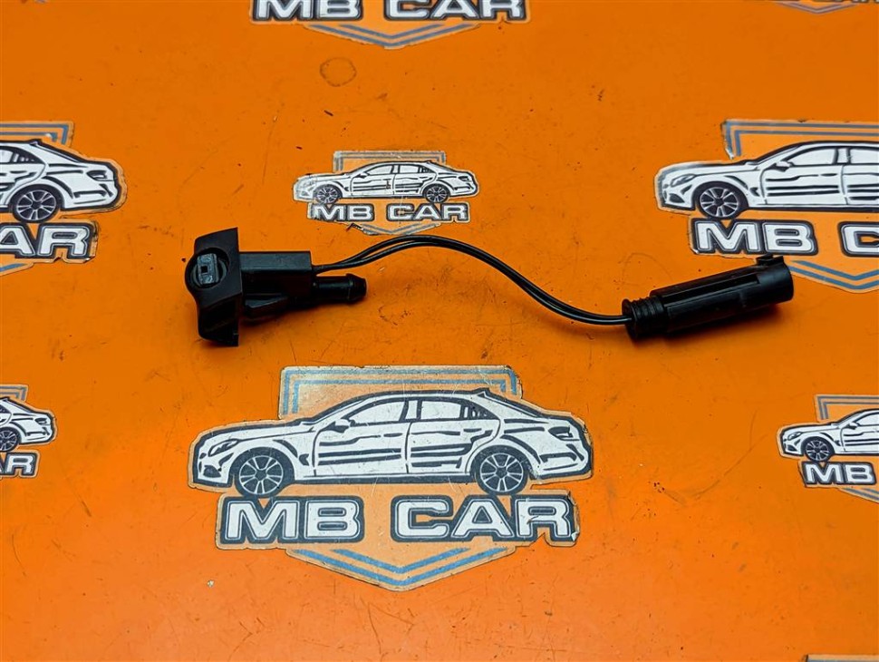 Форсунка омывателя лобового стекла MERCEDES-BENZ X-класс I (2017 - 2020) фото 1 — Разборка Мерседес