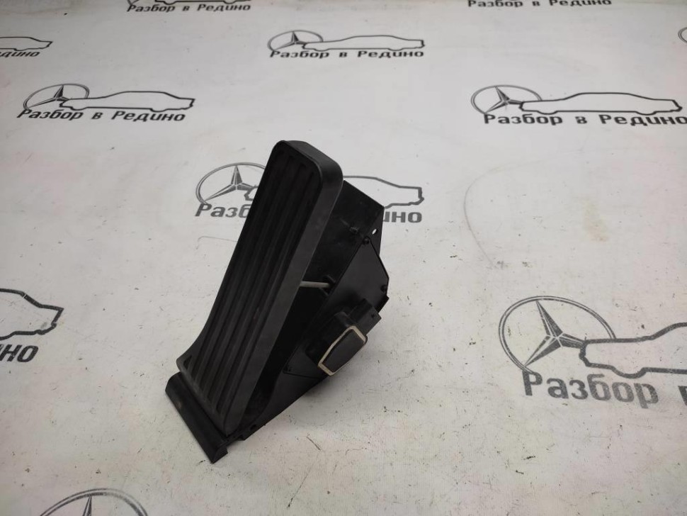 Педаль газа электронная MERCEDES-BENZ E-класс W212/S212/C207/A207 (2009 - 2013) фото 1 — Разборка Мерседес