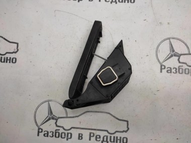 Педаль газа электронная MERCEDES-BENZ E-класс W212/S212/C207/A207 (2009 - 2013) — Разборка Мерседес