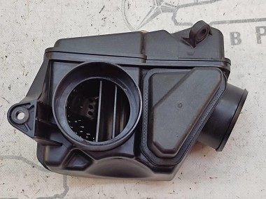 Резонатор воздушного фильтра MERCEDES-BENZ E-класс W211/S211 (2002 - 2006) — Разборка Мерседес