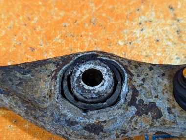 Рычаг передний нижний правый MERCEDES-BENZ E-класс W211/S211 (2002 - 2006) — Разборка Мерседес